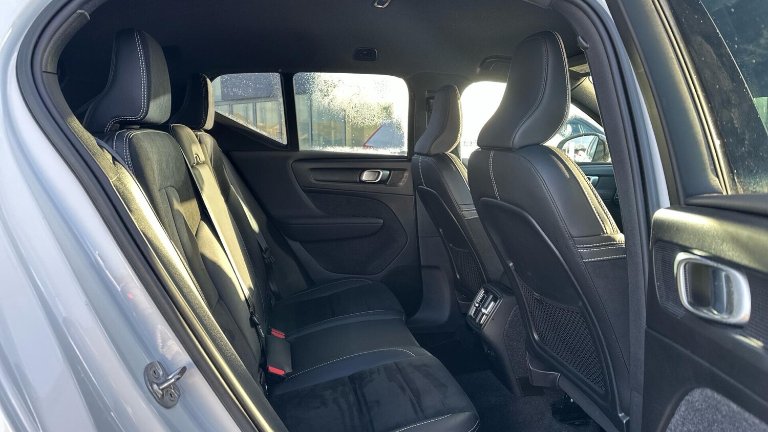 Used Volvo XC40 2022 for sale - 77351532: Photo 6