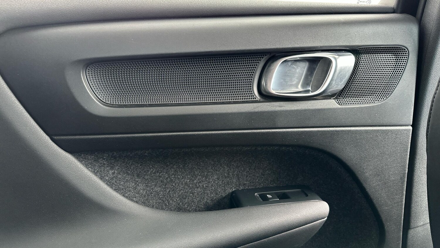 Used Volvo C40 2022 for sale - 78171222: Photo 35