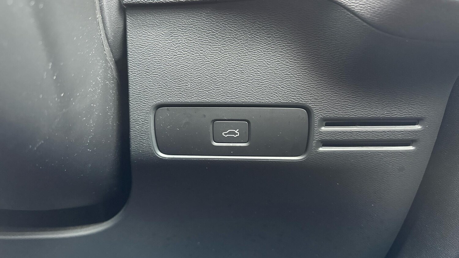 Used Volvo C40 2022 for sale - 78171222: Photo 50