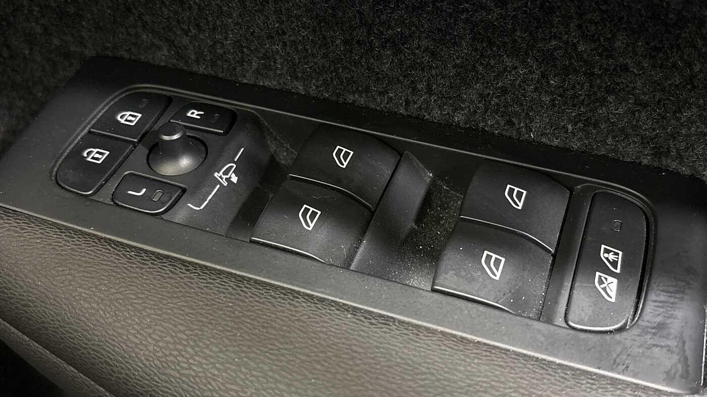 Used Volvo XC40 2022 for sale - 77441291: Photo 23