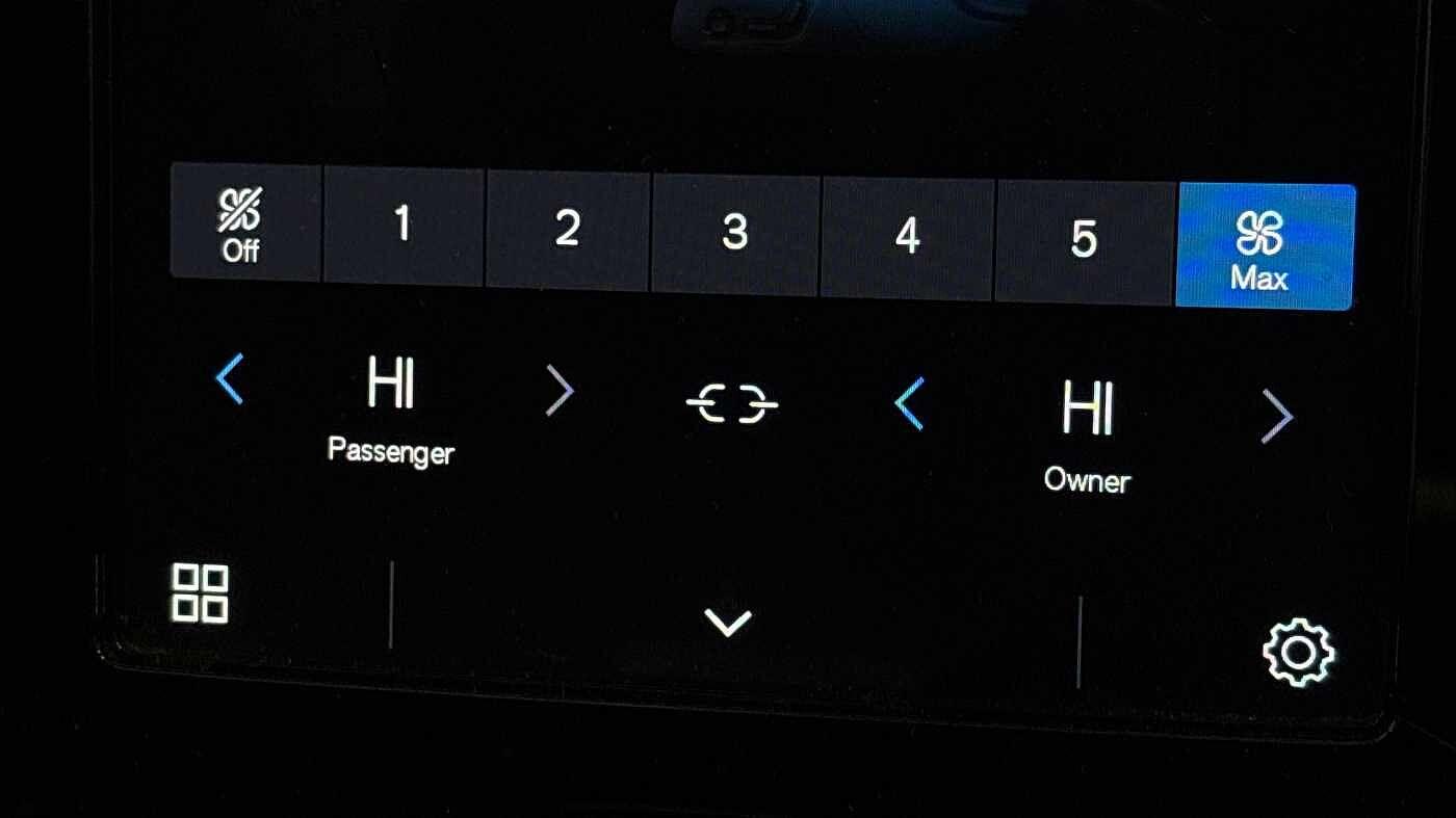 Used Volvo XC40 2022 for sale - 77441291: Photo 37