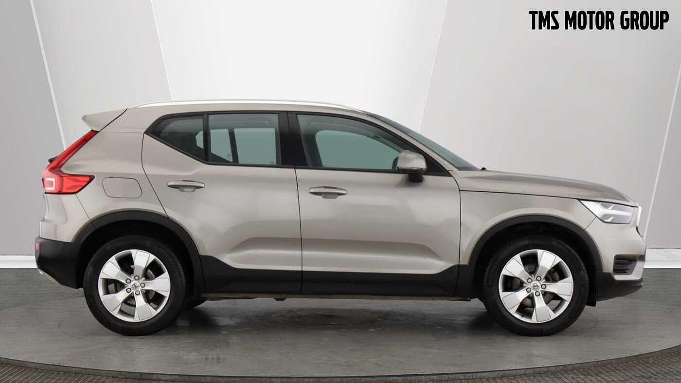 Used Volvo XC40 2022 for sale - 77081407: Photo 2