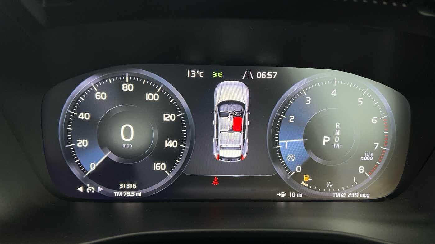 Used Volvo XC40 2022 for sale - 77081407: Photo 9