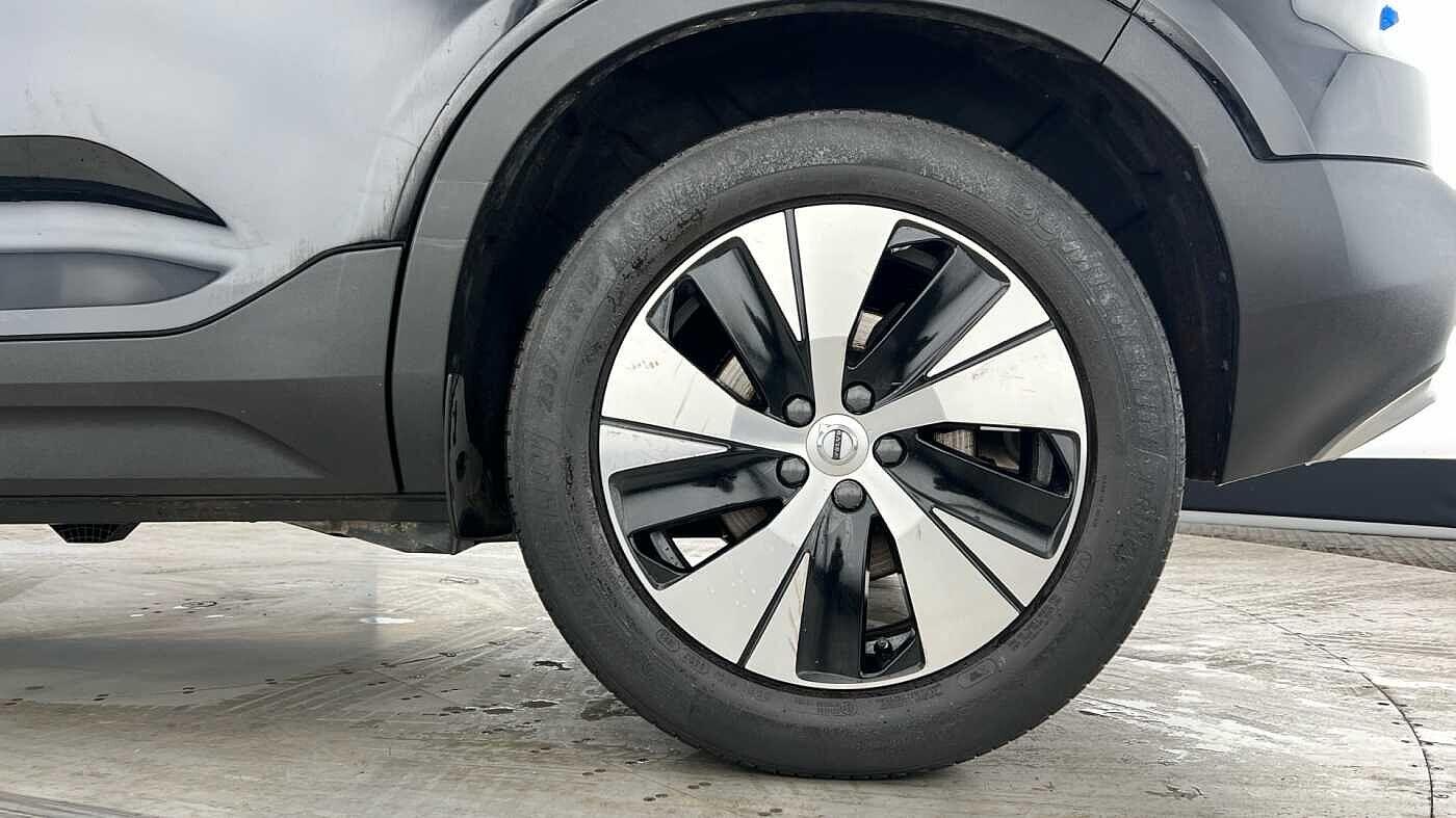 Used Volvo XC40 2022 for sale - 76701136: Photo 4