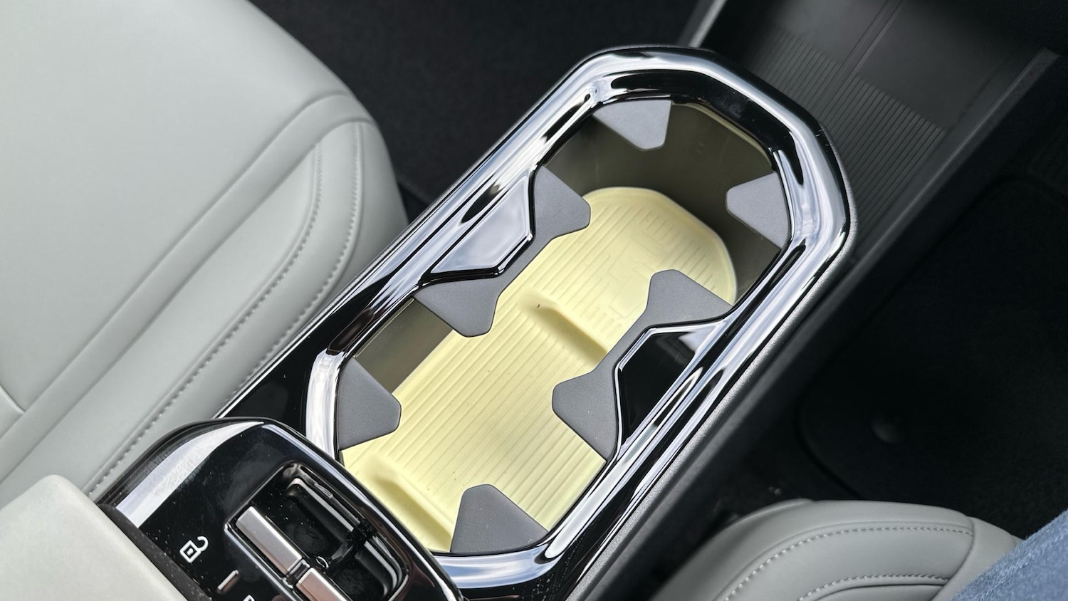 Used Volvo EX30 2025 for sale - 77320665: Photo 37