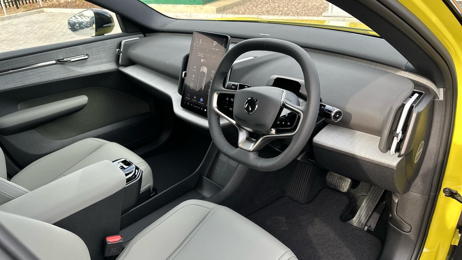 Used Volvo EX30 2025 for sale - 77320665: Photo 5