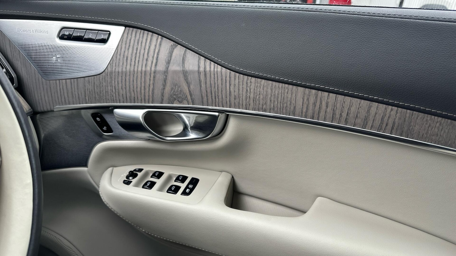 Used Volvo XC90 2023 for sale - 77672975: Photo 29