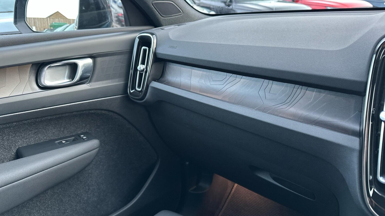 Used Volvo XC40 2022 for sale - 77672915: Photo 40