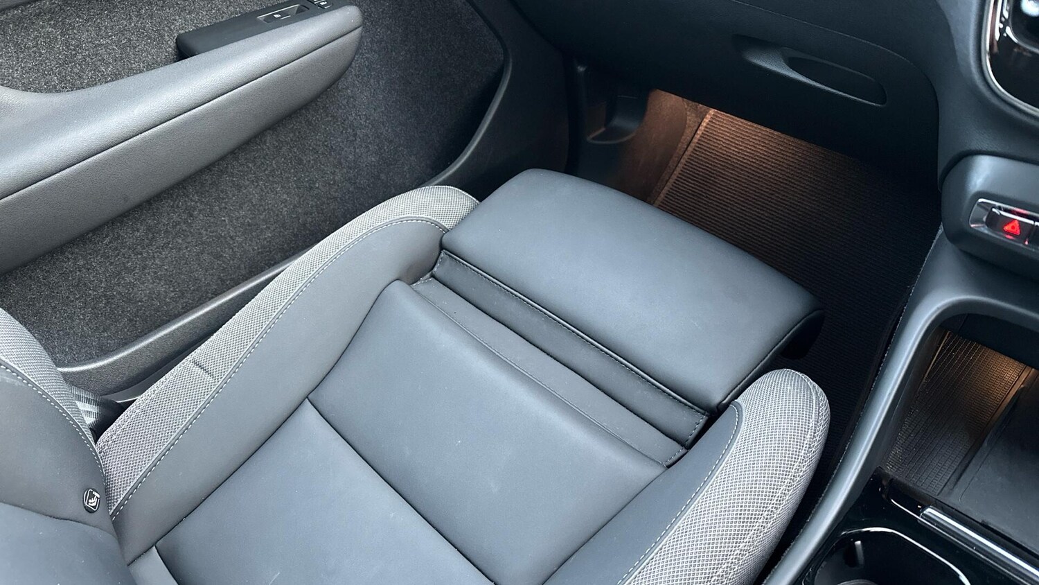 Used Volvo XC40 2022 for sale - 77672915: Photo 42