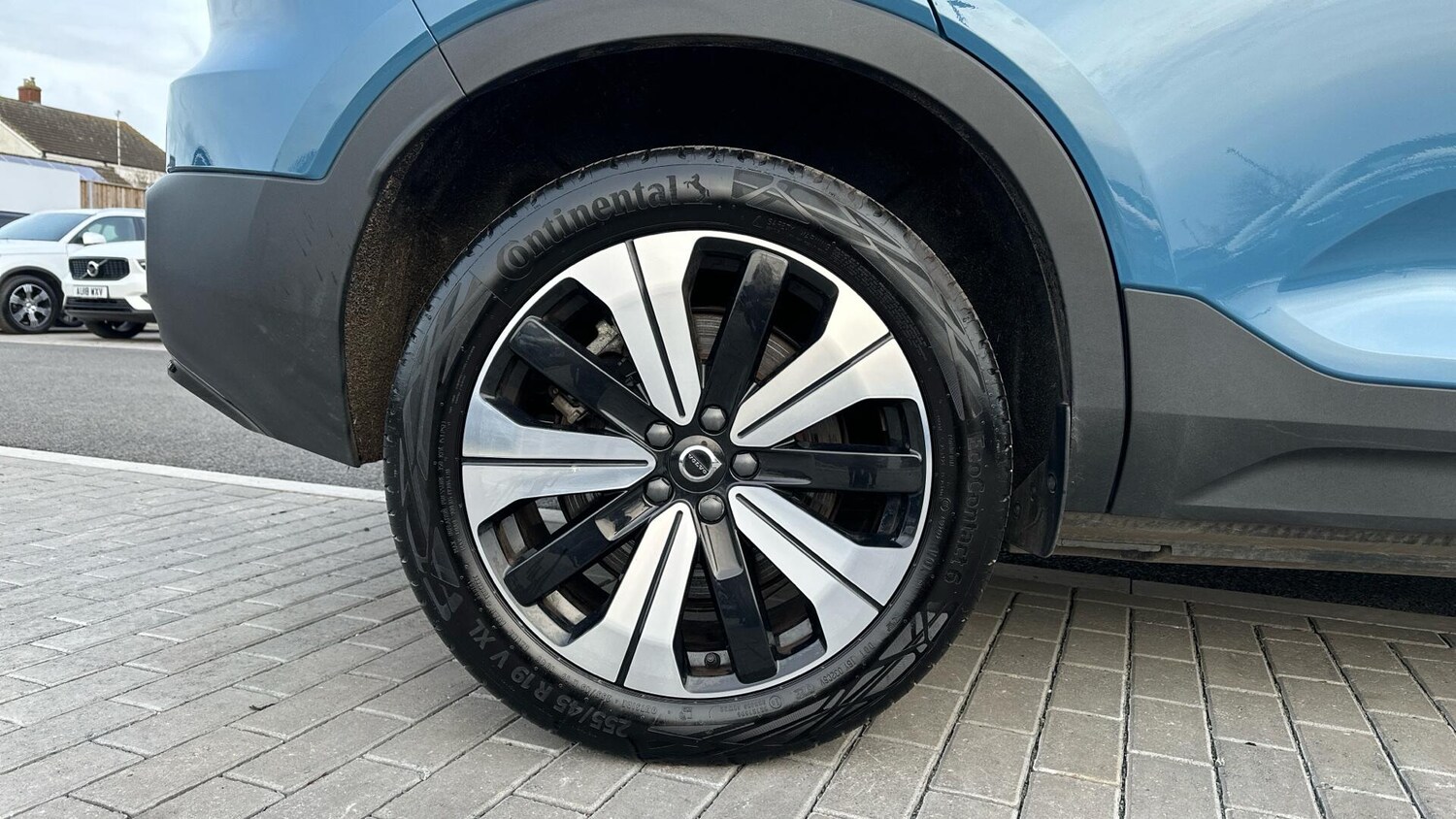 Used Volvo XC40 2022 for sale - 77672915: Photo 9