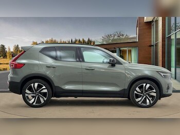 Used Volvo XC40 2022 for sale - 77440415: Photo