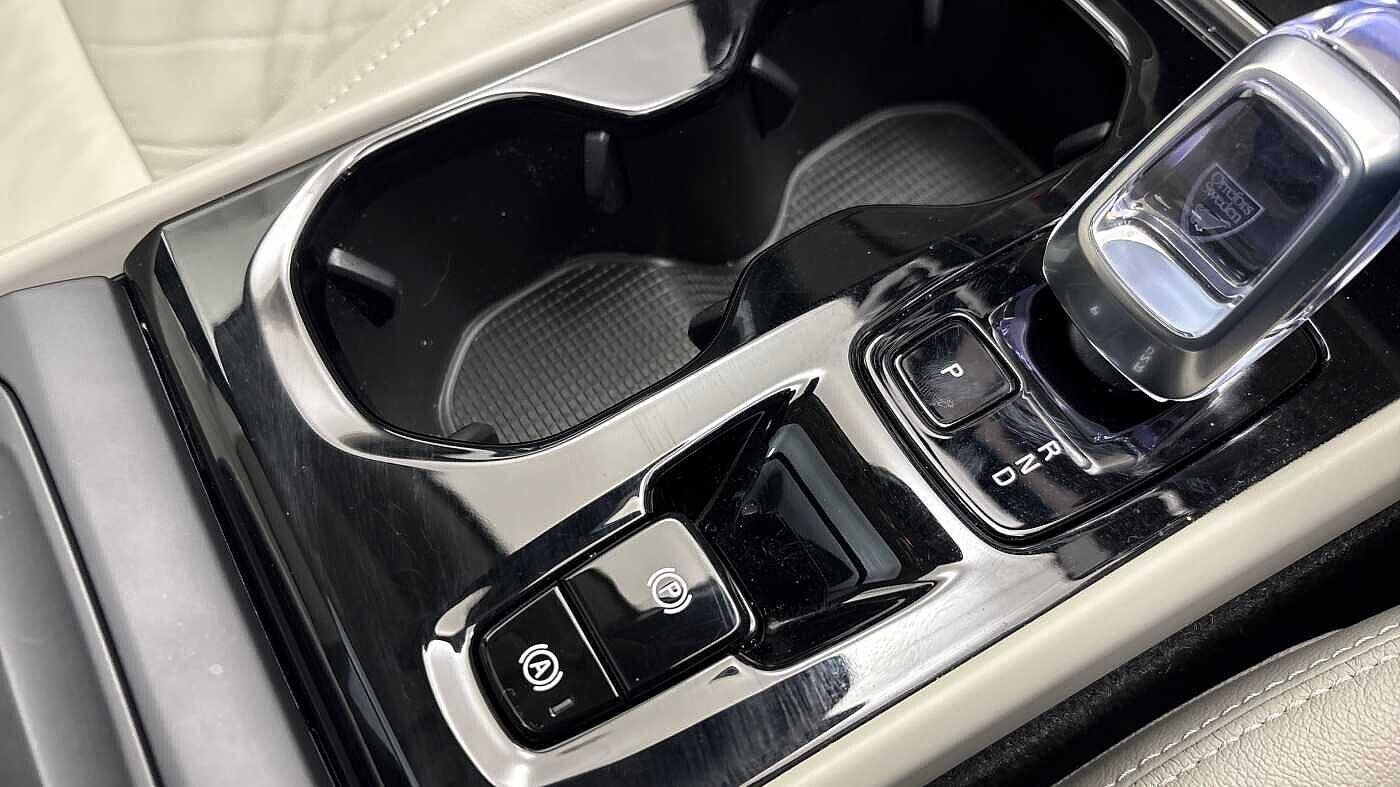 Used Volvo XC40 2022 for sale - 77440415: Photo 32