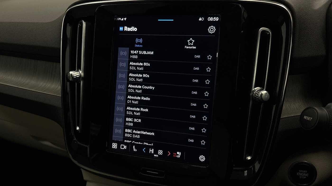 Used Volvo XC40 2022 for sale - 77440415: Photo 37