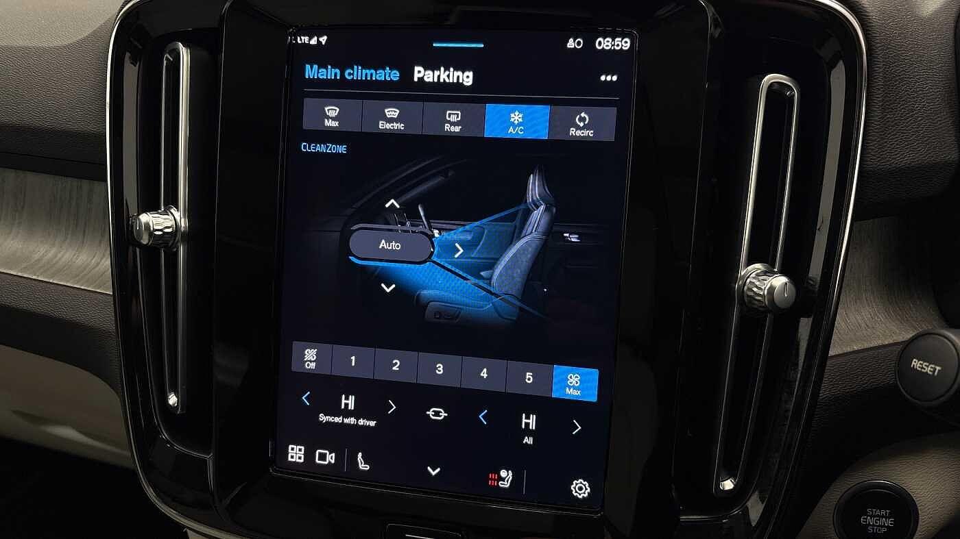 Used Volvo XC40 2022 for sale - 77440415: Photo 39