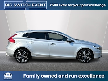 Used Volvo V40 2017 for sale - 78622835: Photo
