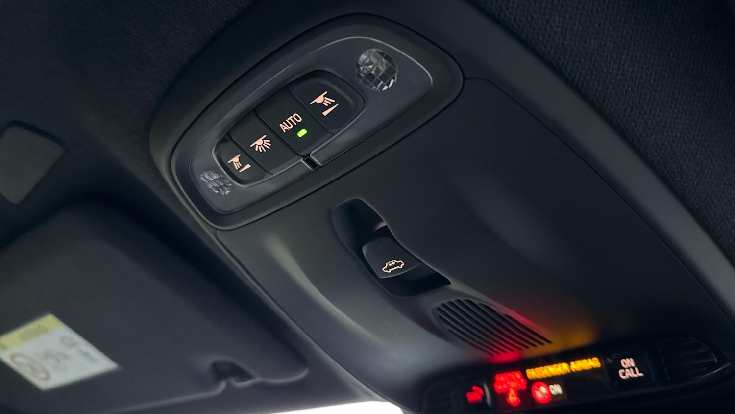 Used Volvo XC40 2020 for sale - 77016567: Photo 38