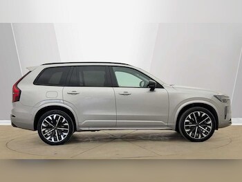 Used Volvo XC90 2025 for sale - 78404771: Photo