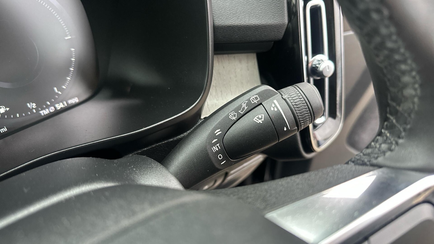 Used Volvo XC40 2022 for sale - 76336799: Photo 36