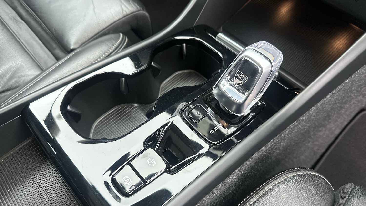 Used Volvo XC40 2022 for sale - 76336799: Photo 38