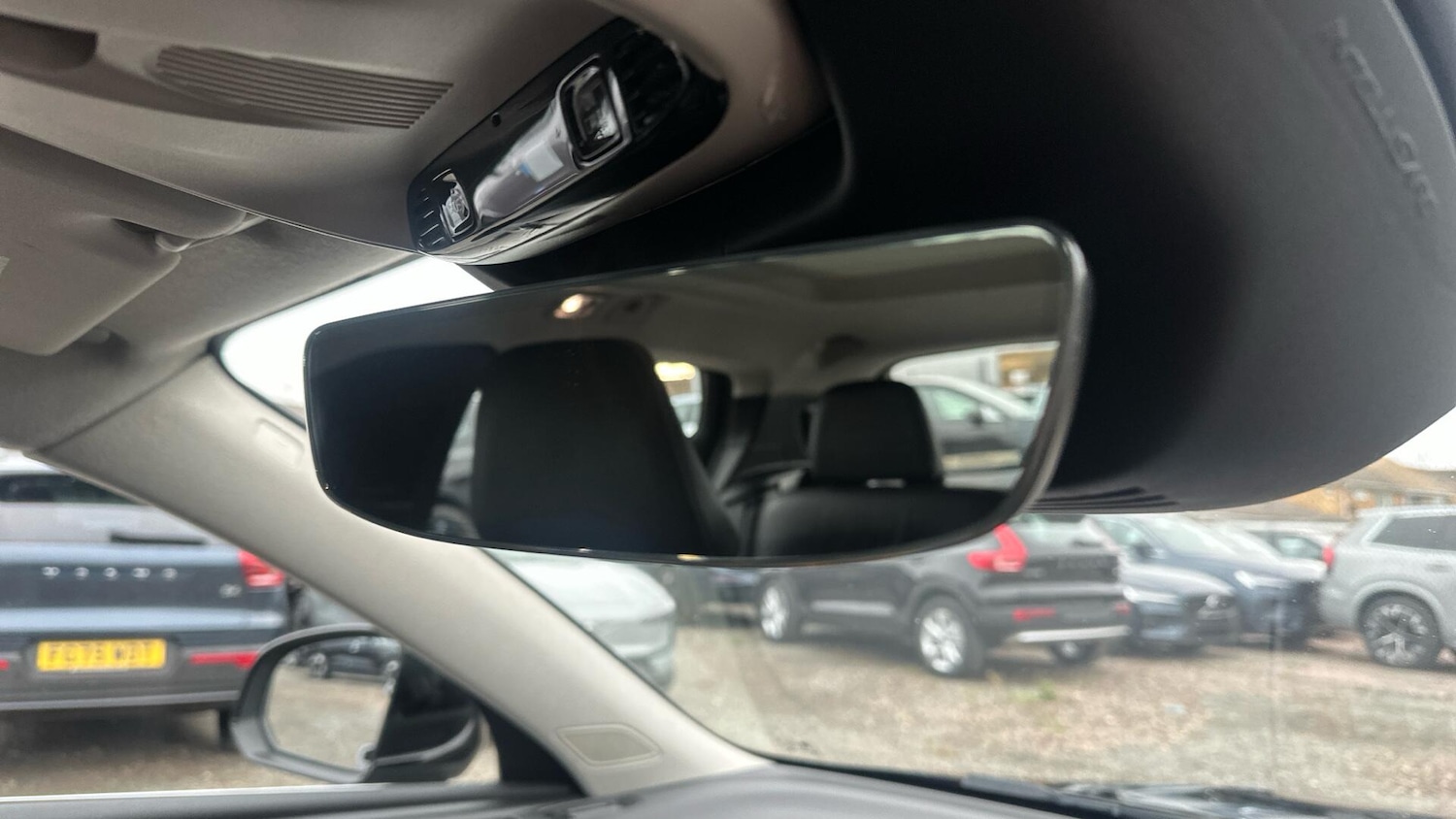 Used Volvo XC40 2022 for sale - 76336799: Photo 41