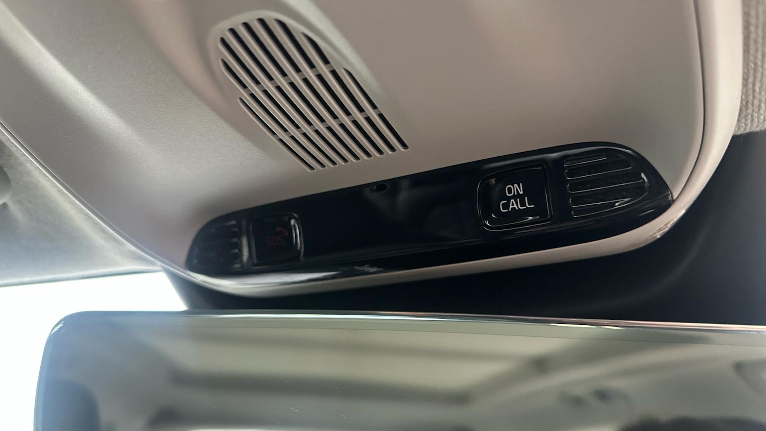 Used Volvo XC40 2022 for sale - 76336799: Photo 42