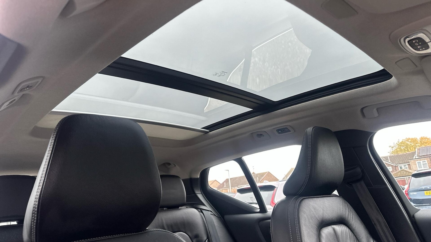 Used Volvo XC40 2022 for sale - 76336799: Photo 44