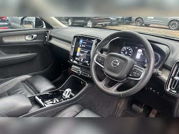 Used Volvo XC40 2022 for sale - 76336799: Photo