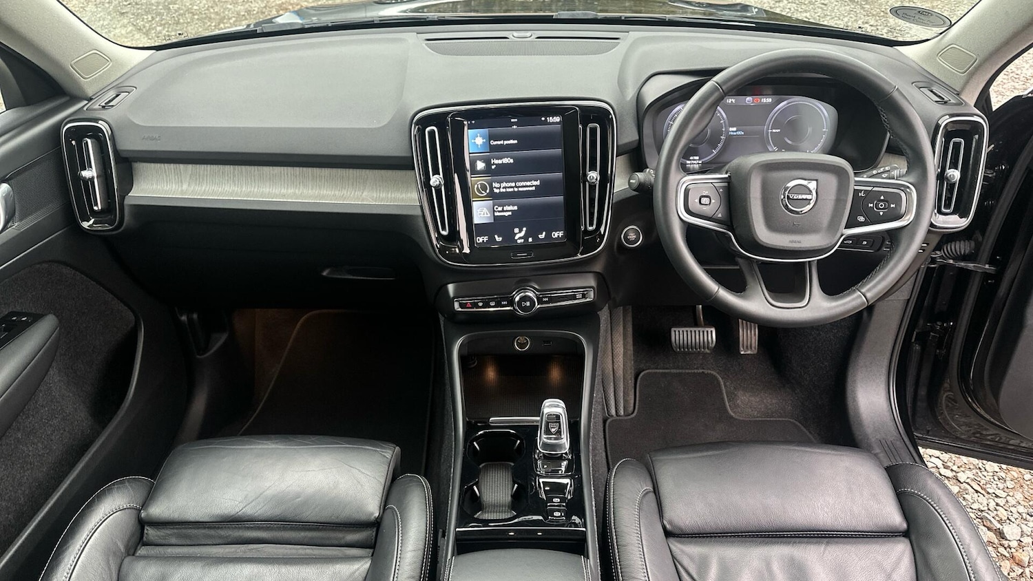 Used Volvo XC40 2022 for sale - 76336799: Photo 5