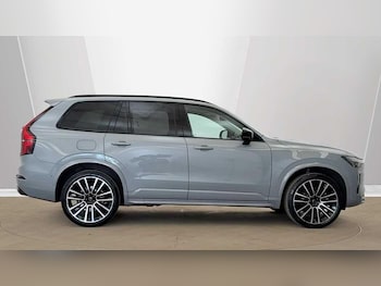 Used Volvo XC90 2025 for sale - 79291399: Photo