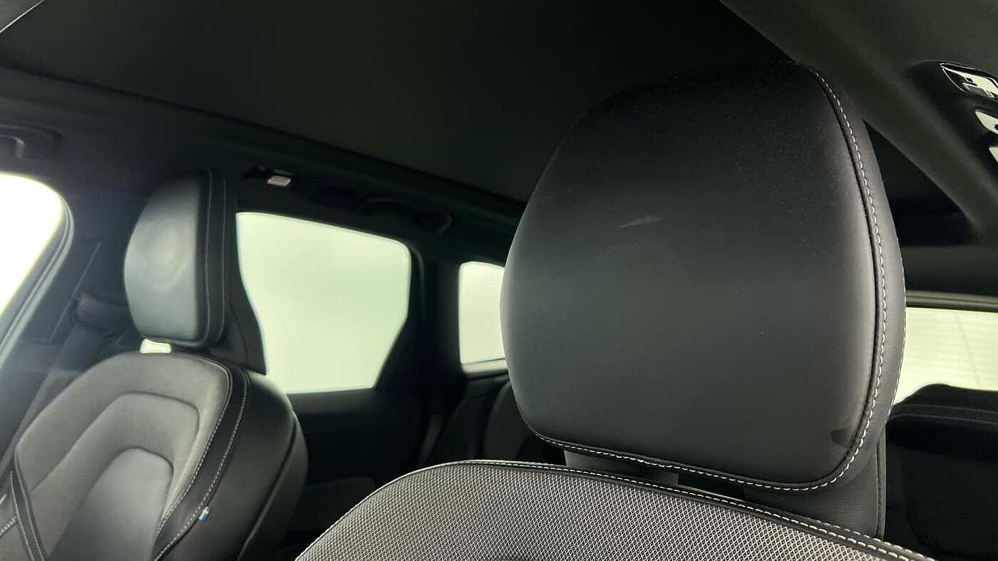 Used Volvo XC60 2021 for sale - 76337358: Photo 11