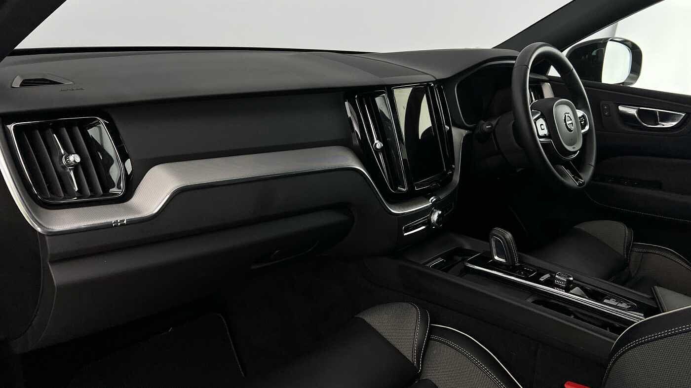 Used Volvo XC60 2021 for sale - 76337358: Photo 6