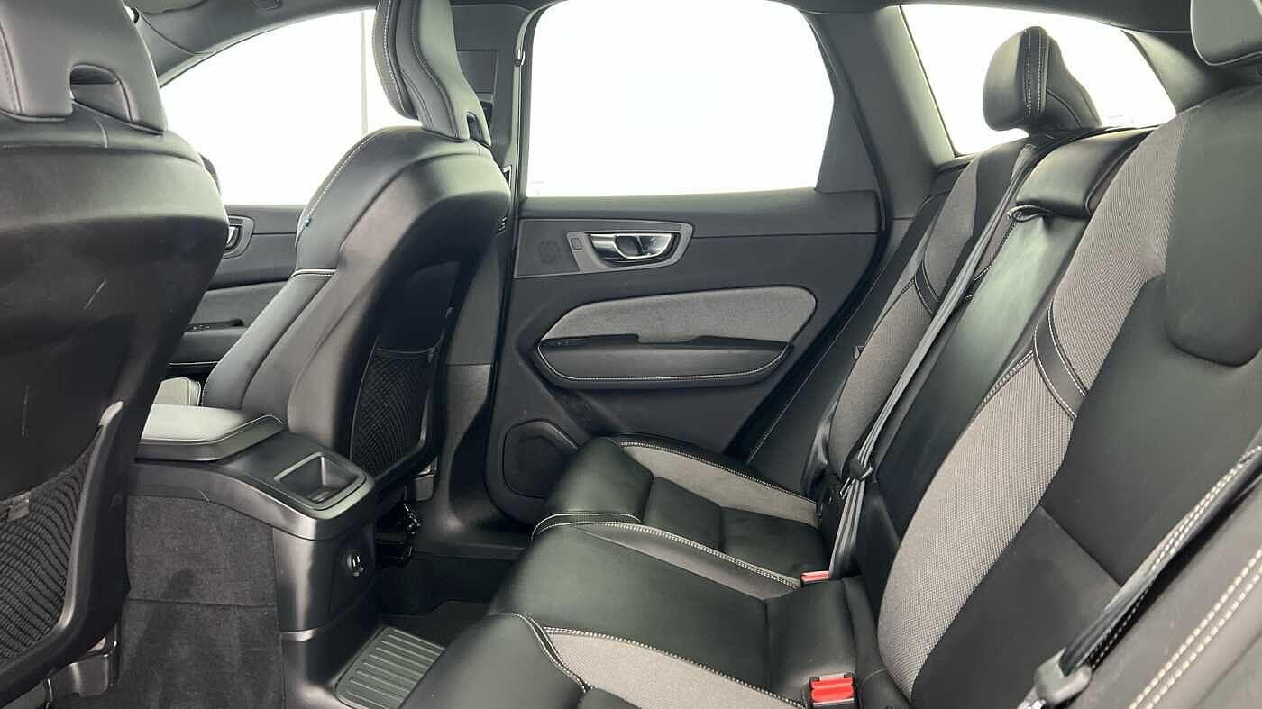 Used Volvo XC60 2021 for sale - 76337358: Photo 7