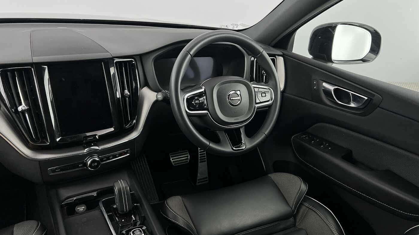 Used Volvo XC60 2021 for sale - 76337358: Photo 8