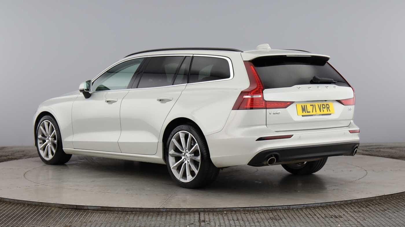 Used Volvo V60 2021 for sale - 76701897: Photo 3