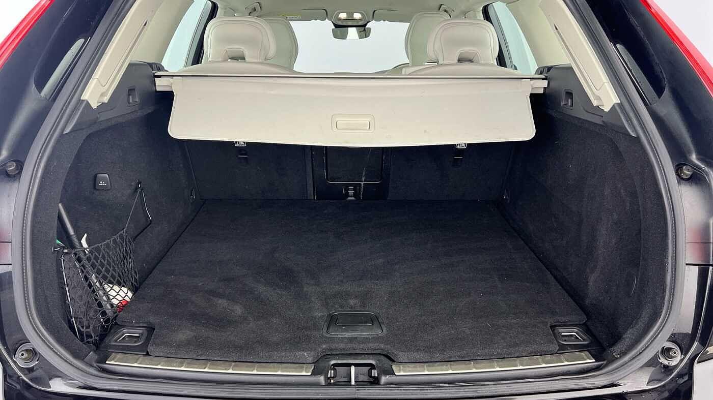 Used Volvo XC60 2021 for sale - 77238321: Photo 5