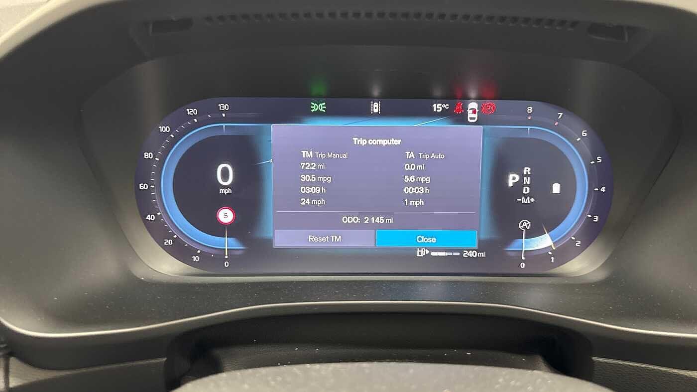 Used Volvo XC40 2025 for sale - 76633049: Photo 12