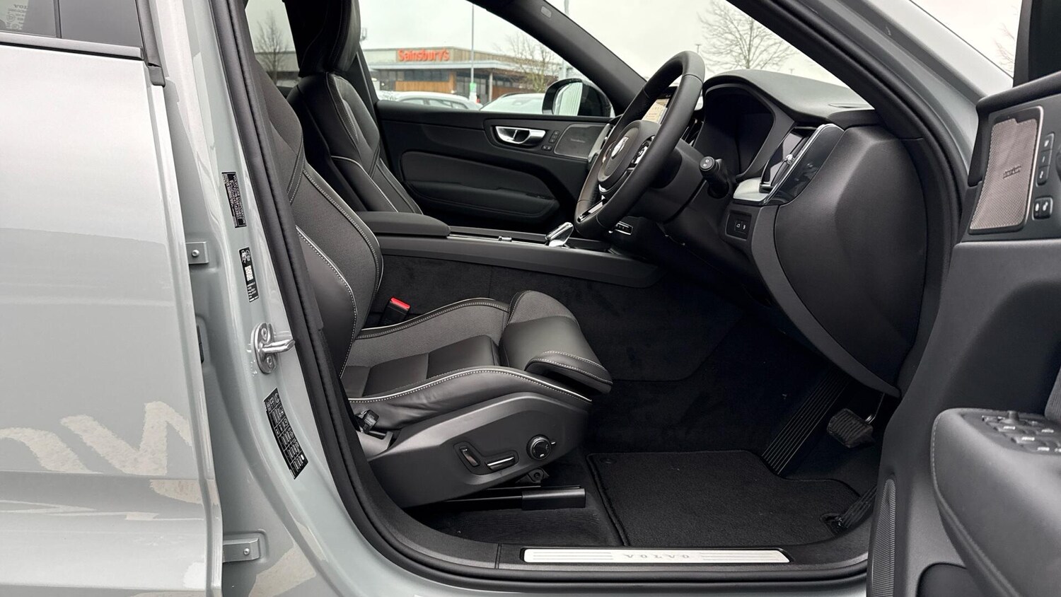 Used Volvo XC60 2026 for sale - 77358777: Photo 35