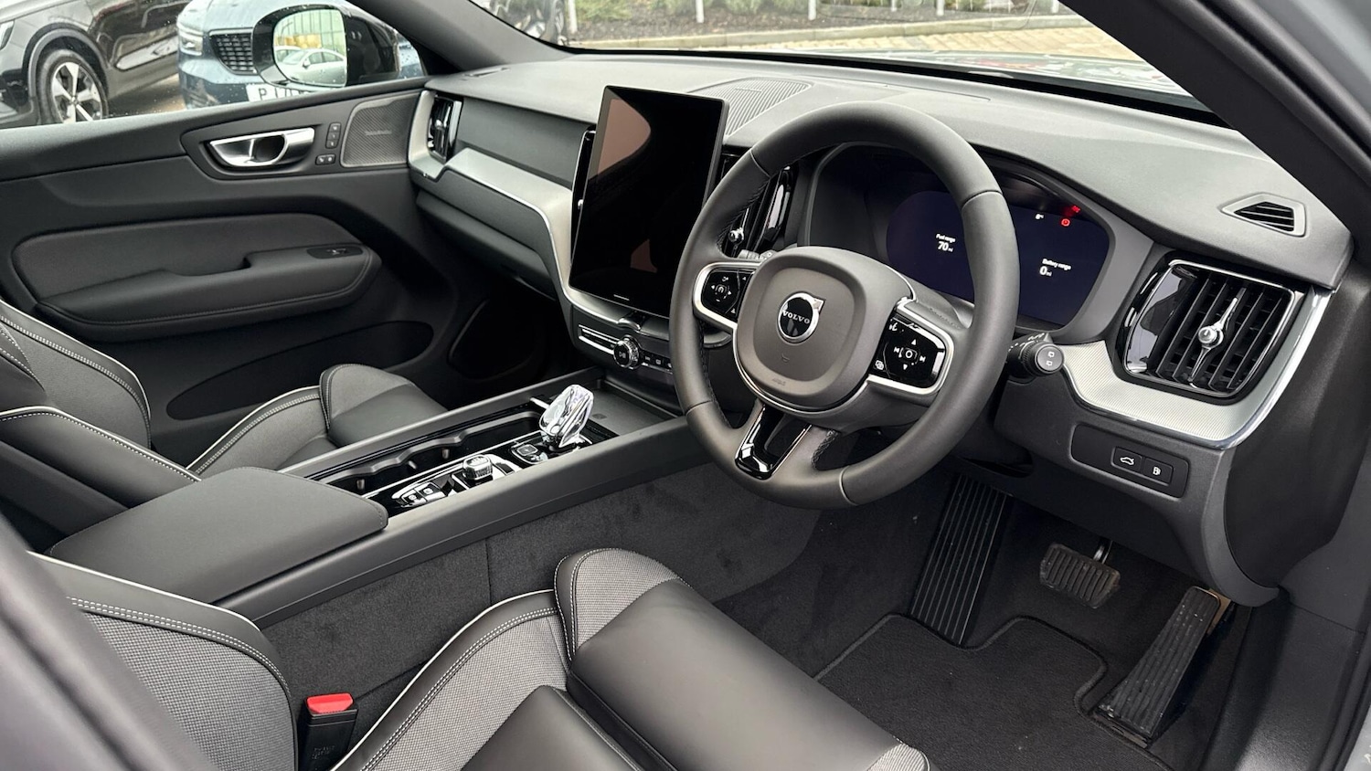Used Volvo XC60 2026 for sale - 77358777: Photo 4