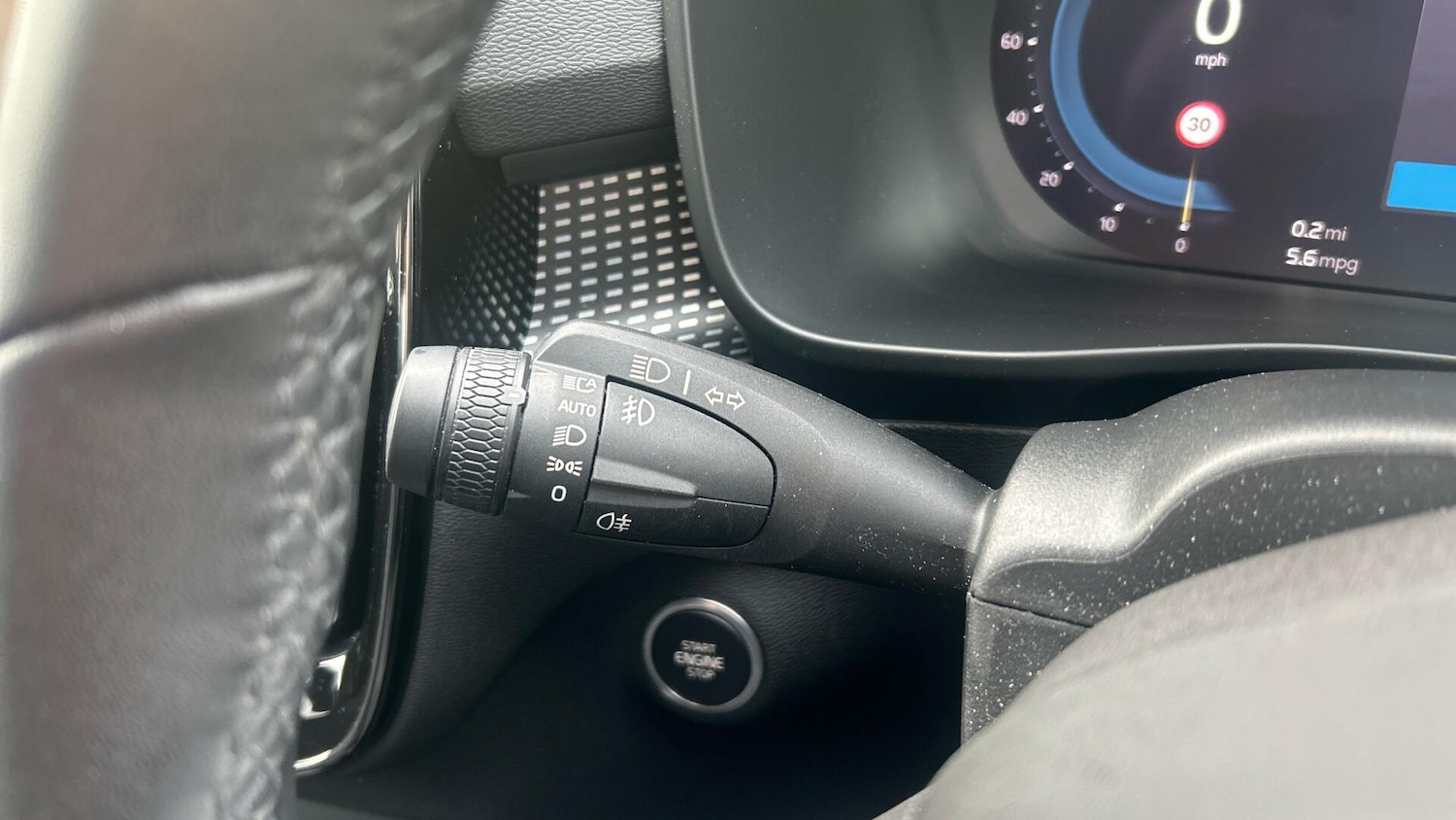 Used Volvo XC40 2022 for sale - 76644557: Photo 20