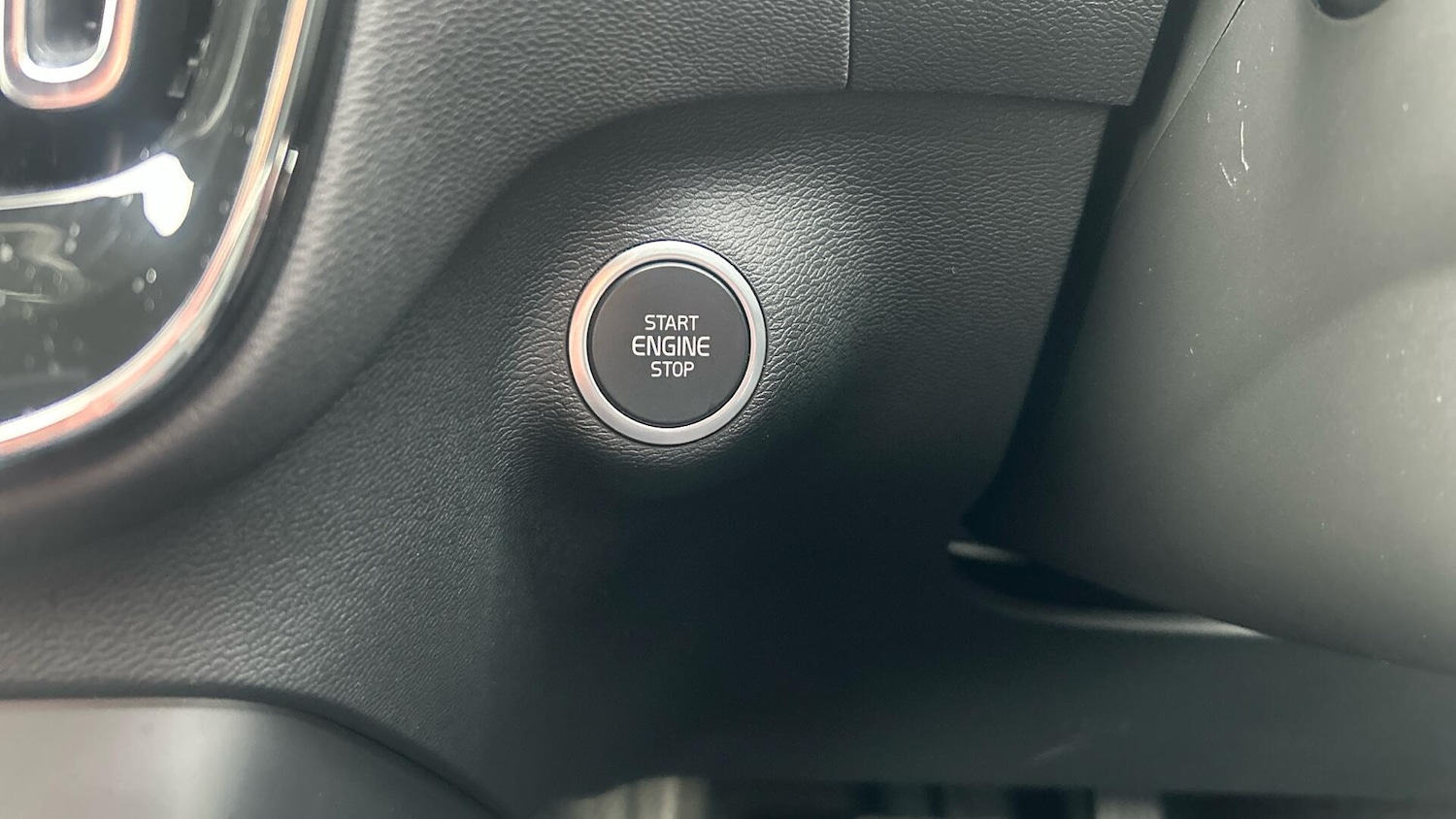 Used Volvo XC40 2022 for sale - 76644557: Photo 27