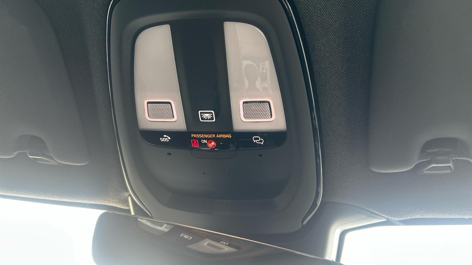 Used Volvo XC40 2022 for sale - 76644557: Photo 28