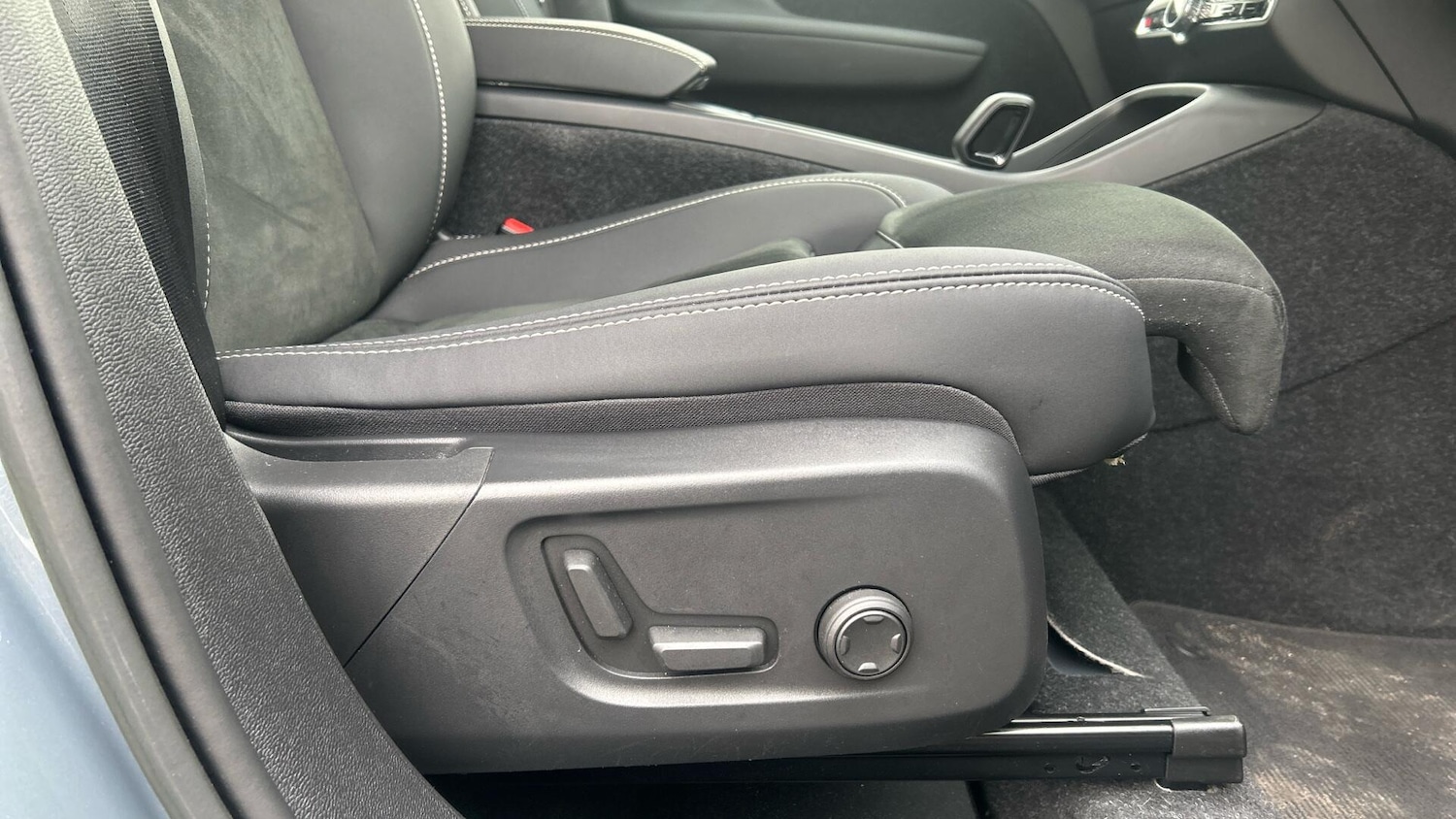 Used Volvo XC40 2022 for sale - 76644557: Photo 30