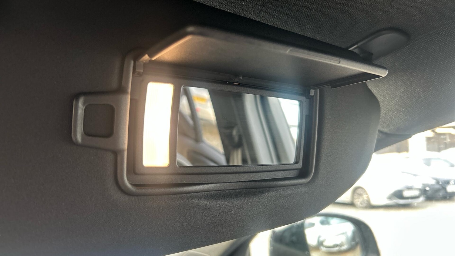 Used Volvo XC40 2022 for sale - 76644557: Photo 48