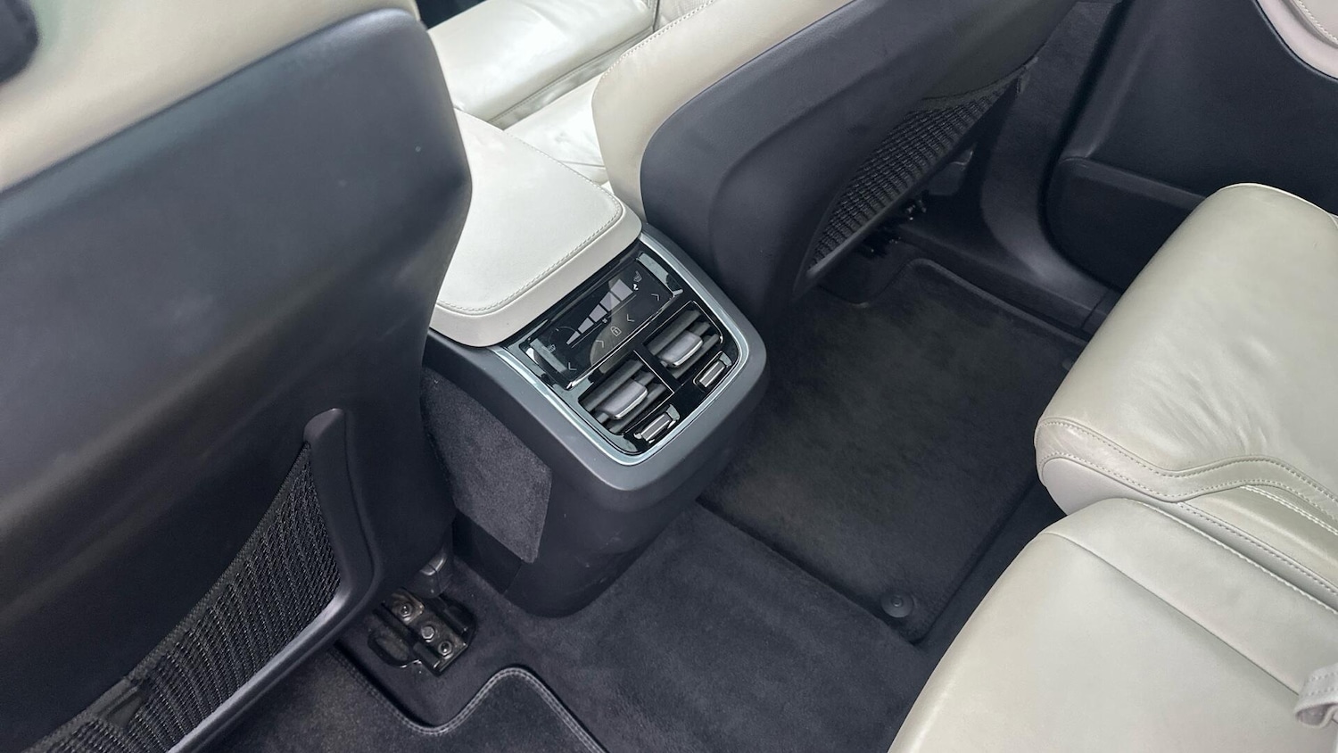 Used Volvo XC90 2022 for sale - 77229972: Photo 27