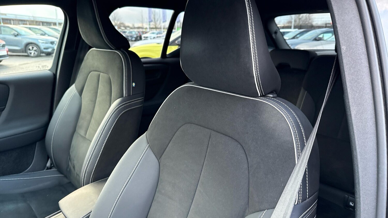 Used Volvo XC40 2023 for sale - 77400483: Photo 22