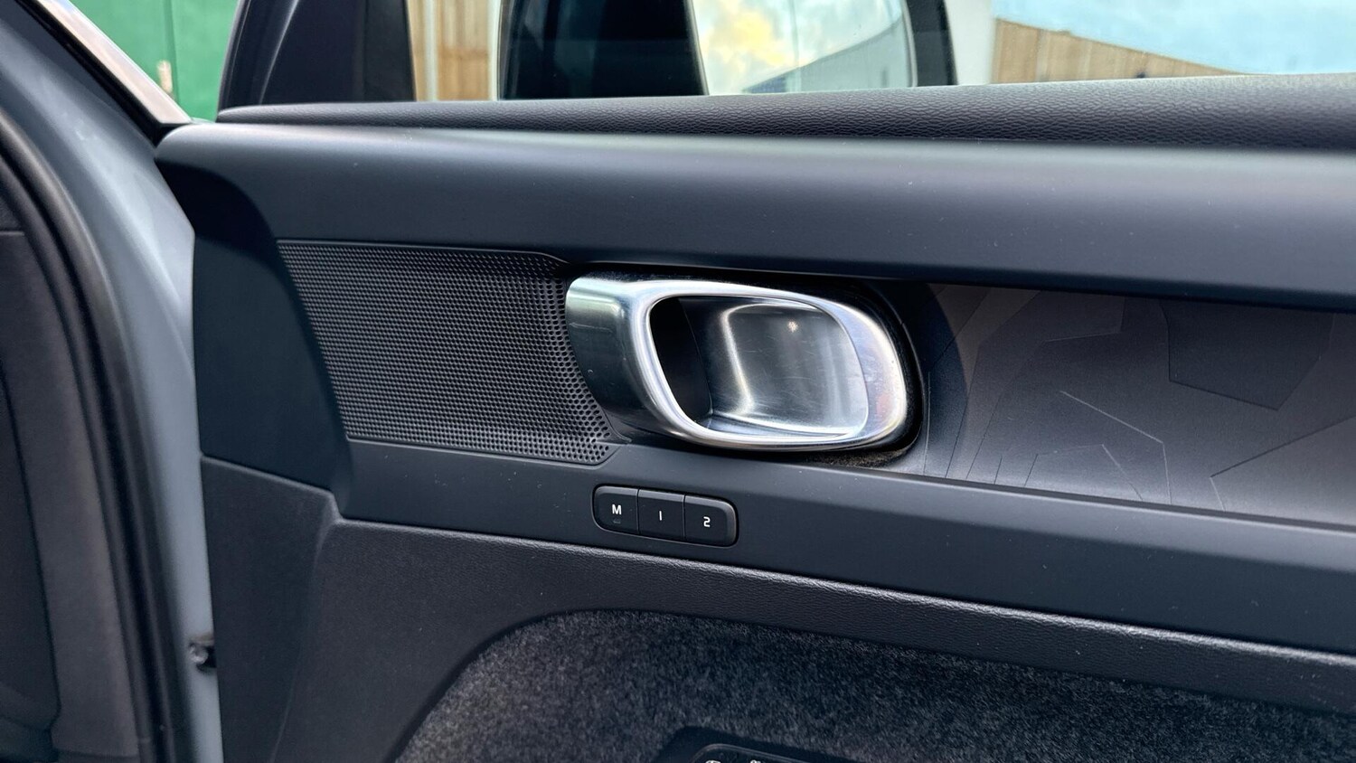 Used Volvo XC40 2023 for sale - 77400483: Photo 33