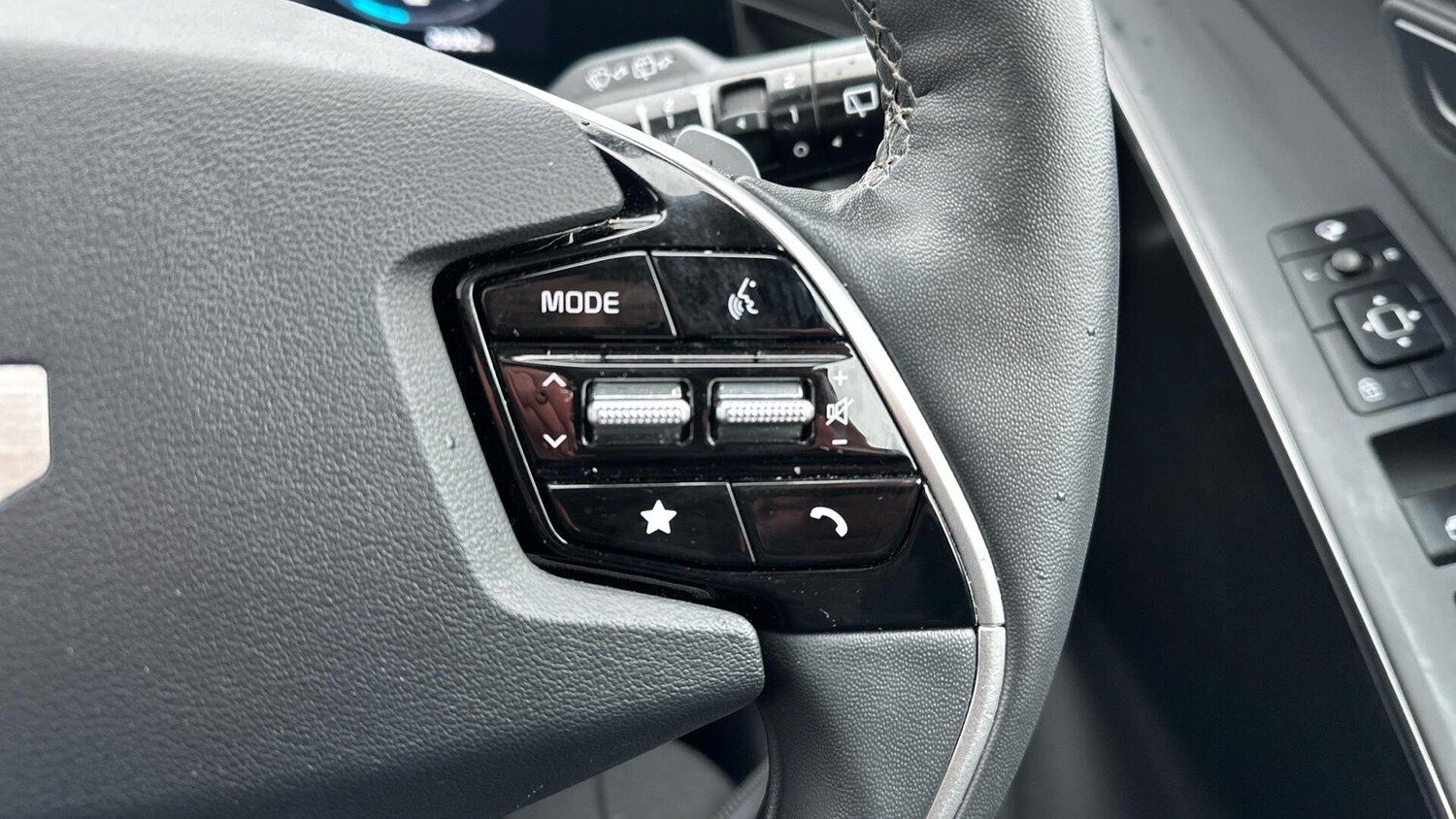 Used Kia Niro 2023 for sale - 77633625: Photo 18