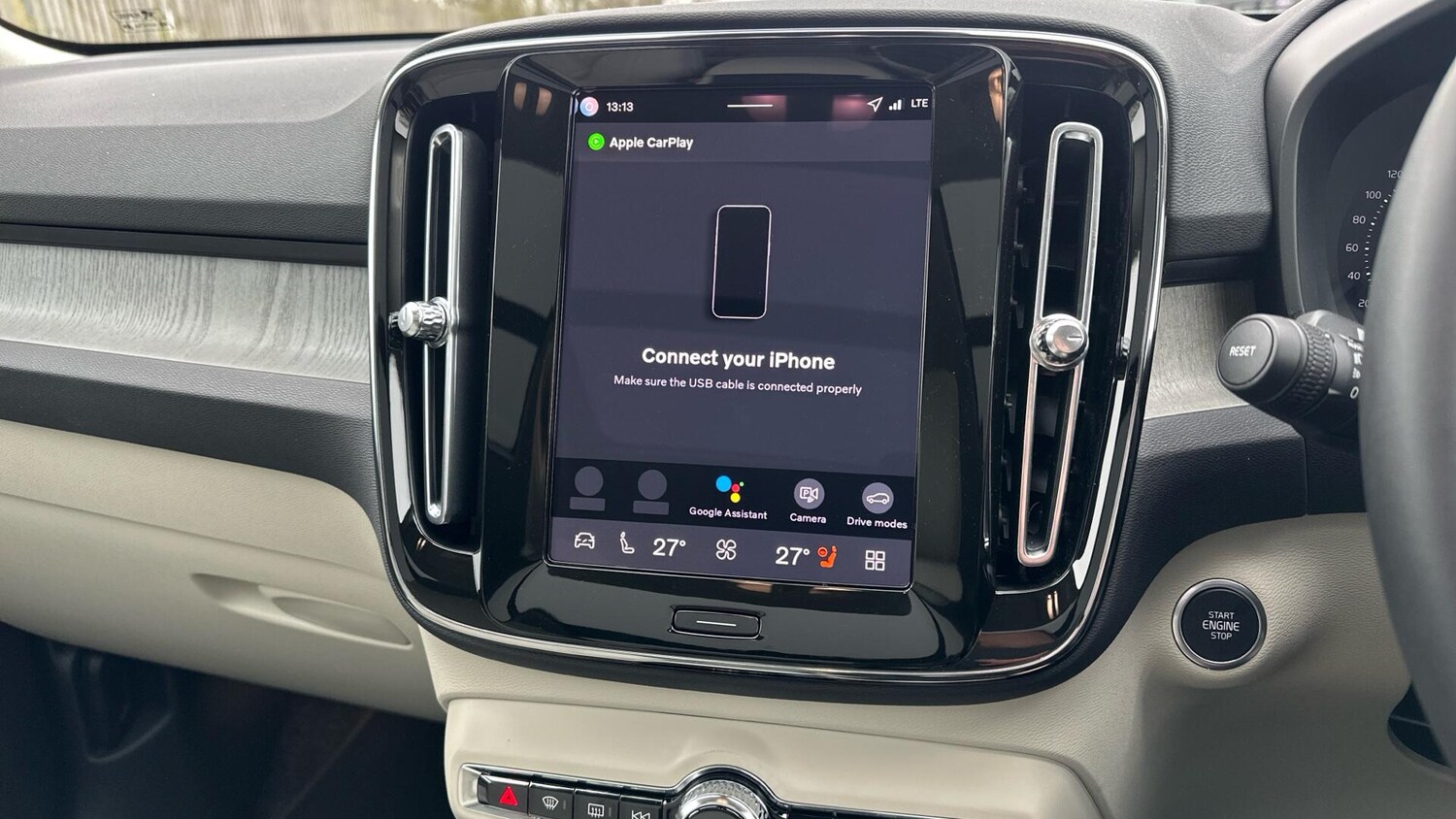 Used Volvo XC40 for sale - 77824967: Photo 47