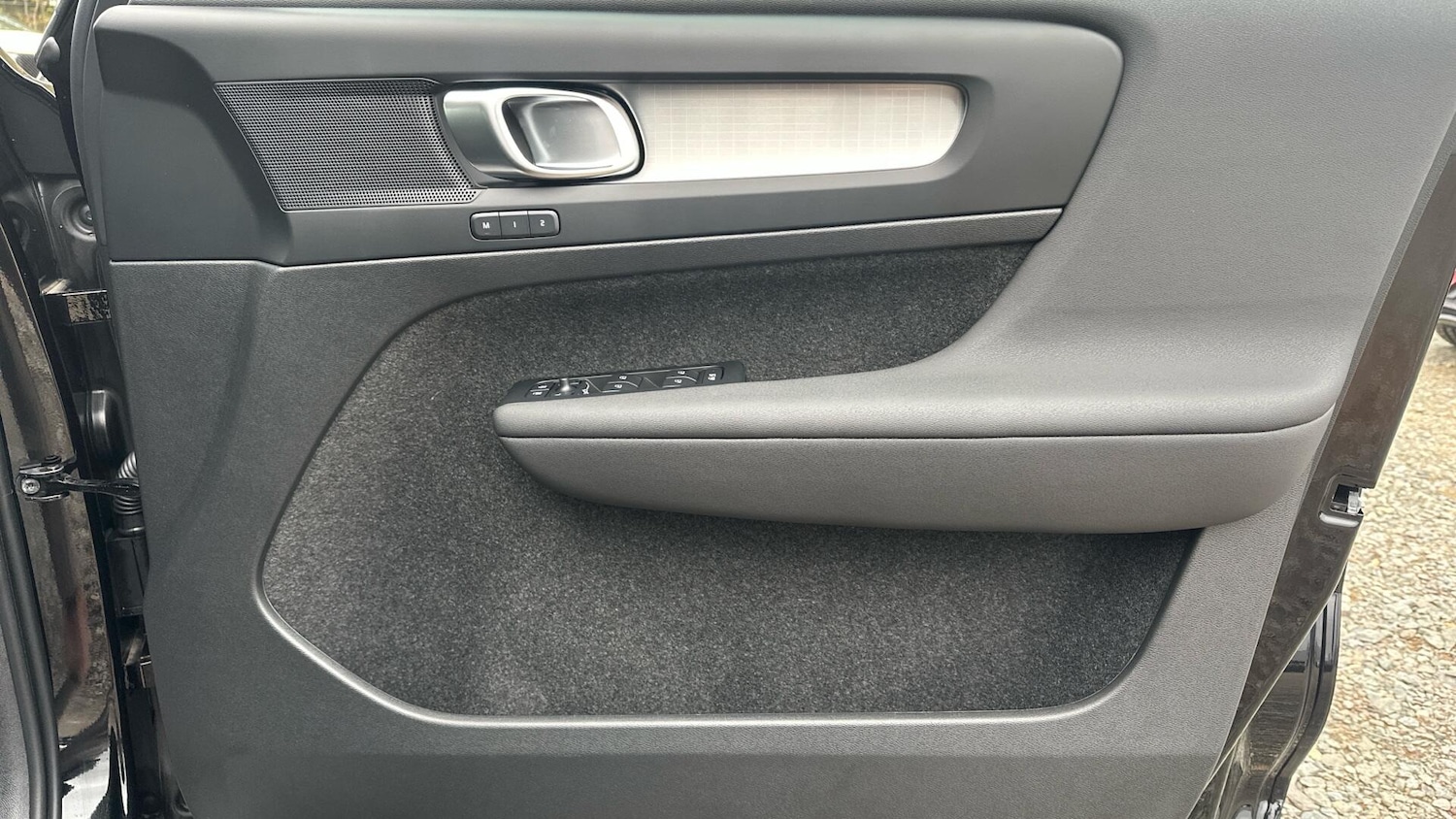 Used Volvo XC40 2025 for sale - 76337644: Photo 29