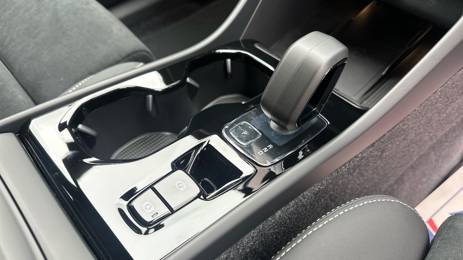 Used Volvo XC40 2025 for sale - 76337644: Photo 36